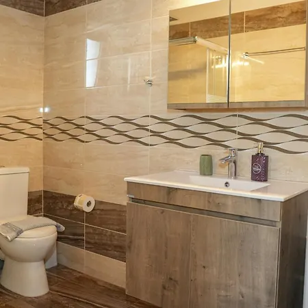 Sundaymar Stone House With Private Hot Tub Chania (Crete)