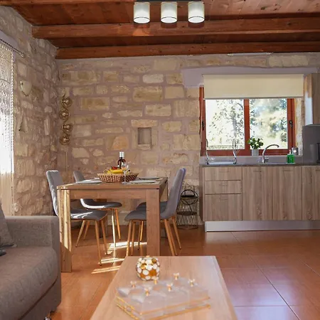 Sundaymar Stone House With Private Hot Tub * 하니아