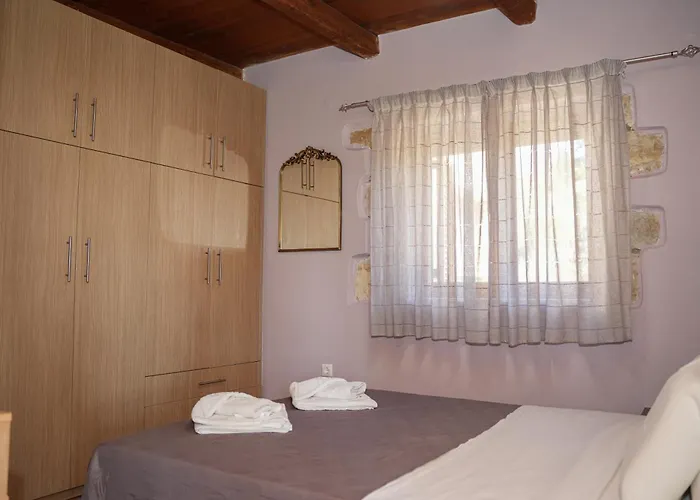 Sundaymar Stone House * La Canée